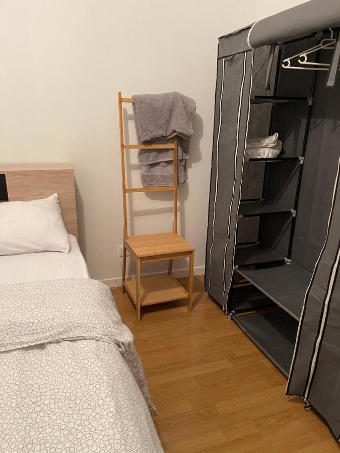 Lovely Bedroom Loft With Free Parking On Premise Boissy-Saint-Léger Kültér fotó