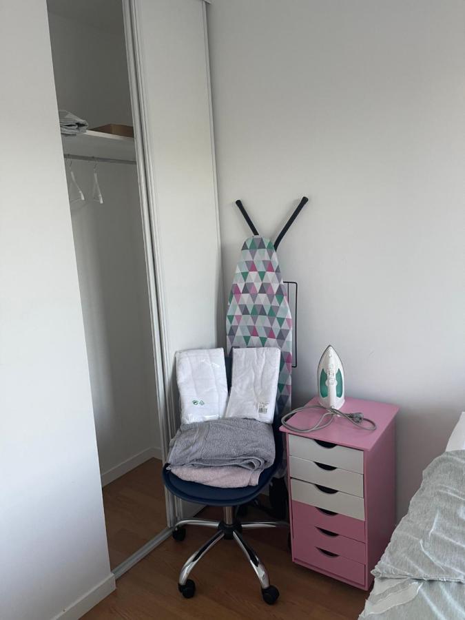 Lovely Bedroom Loft With Free Parking On Premise Boissy-Saint-Léger Kültér fotó